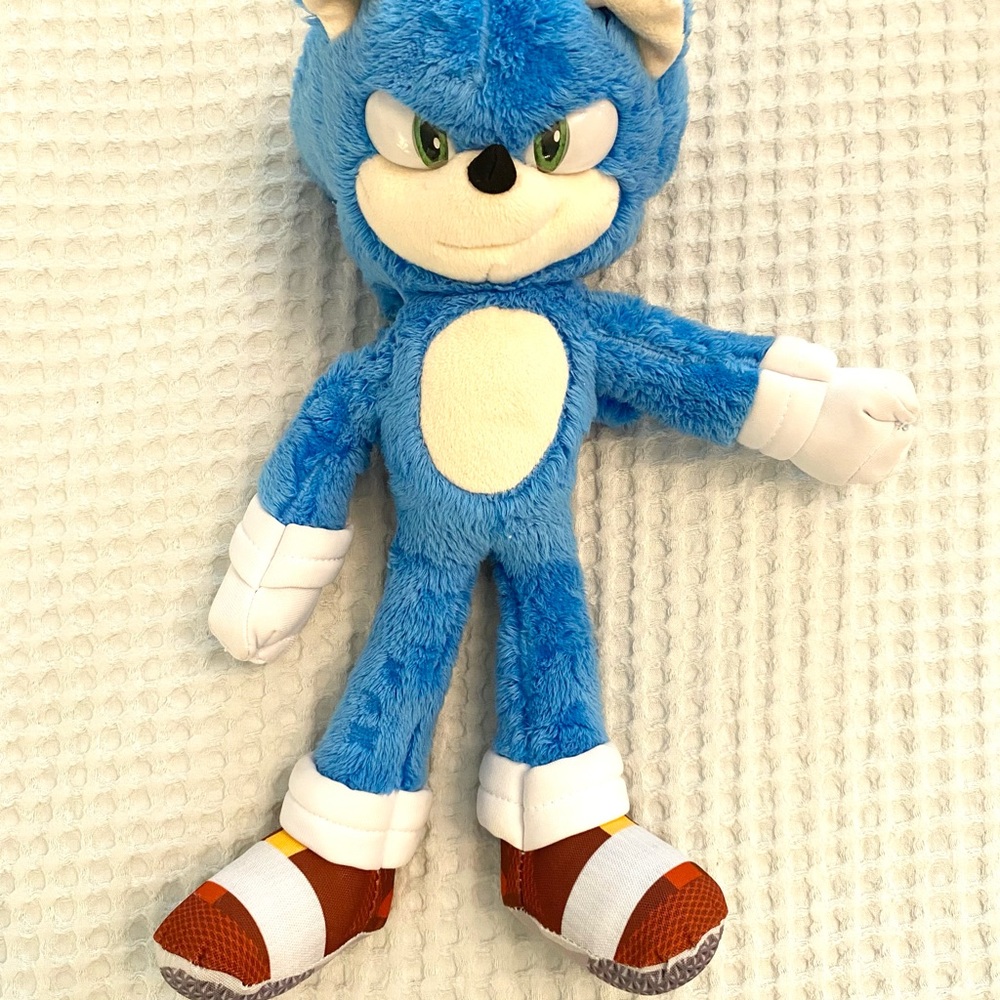Sonic  15” Plush Toy
